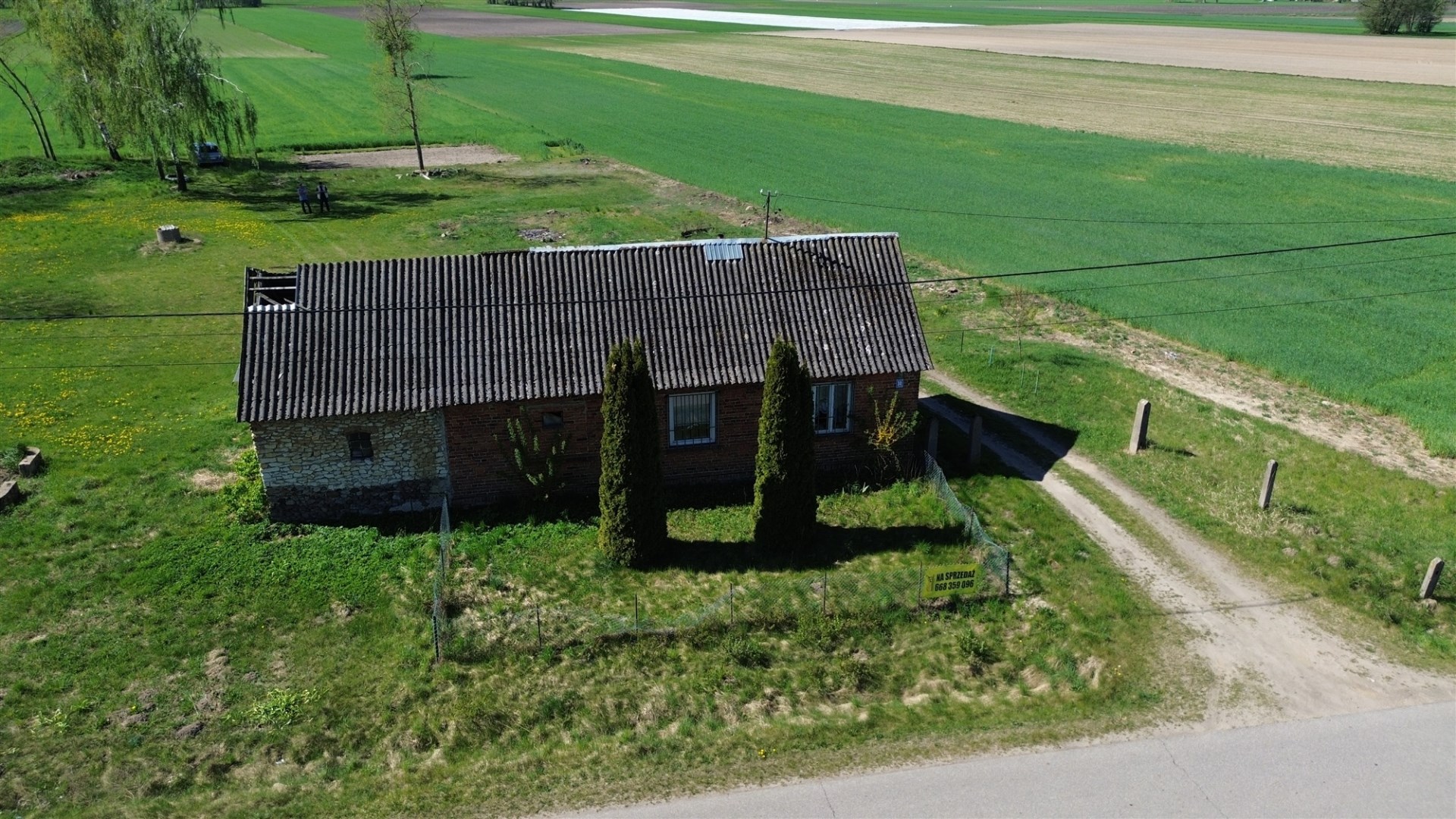 Dom na sprzedaż