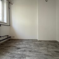Dom na sprzedaż